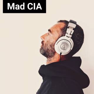 Mad CIA - Photo