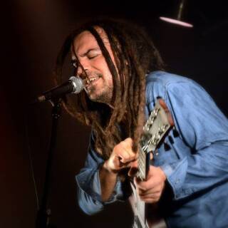 Dam et le Roots Rock Reggae Band - Photo